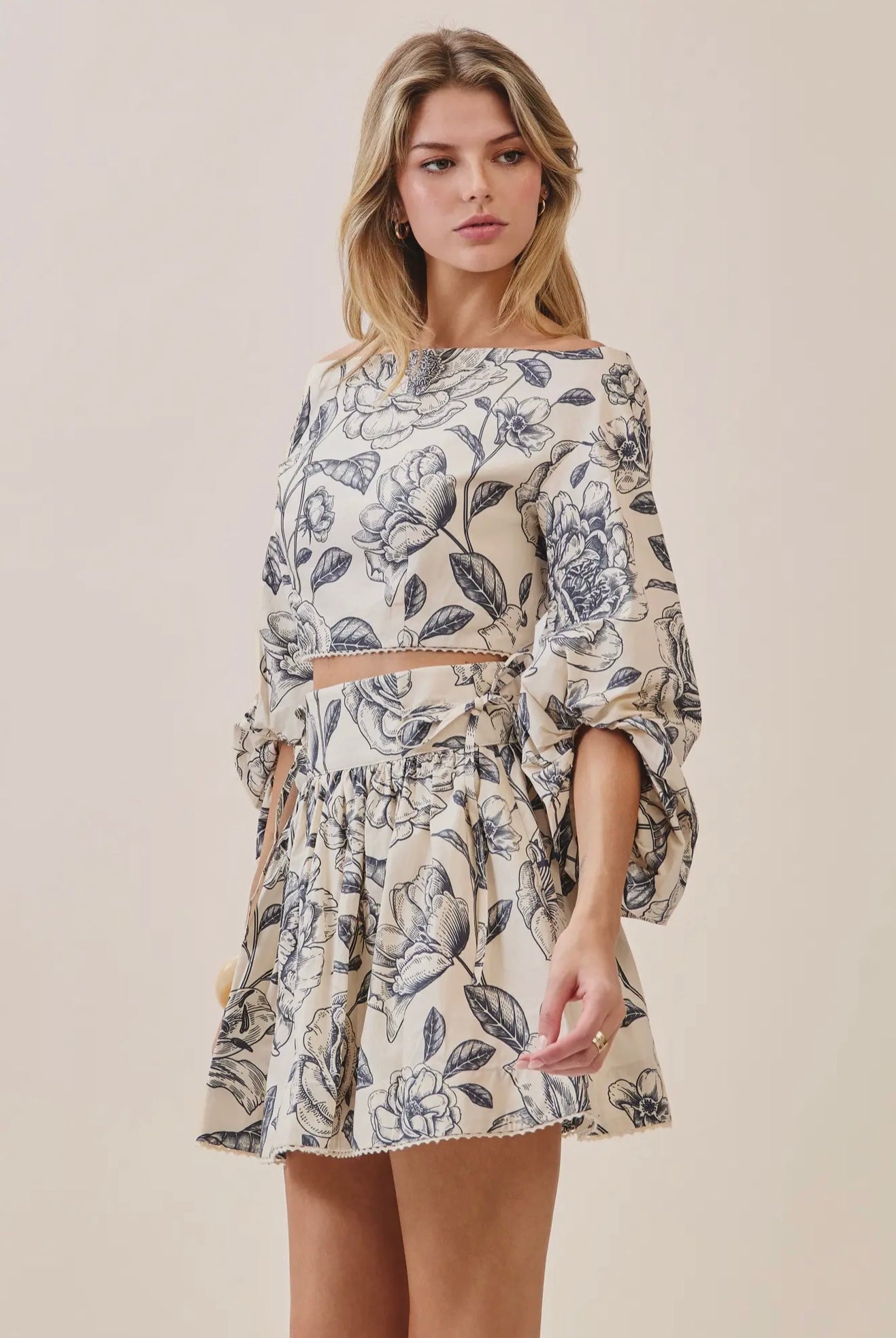 Olsen Floral Set