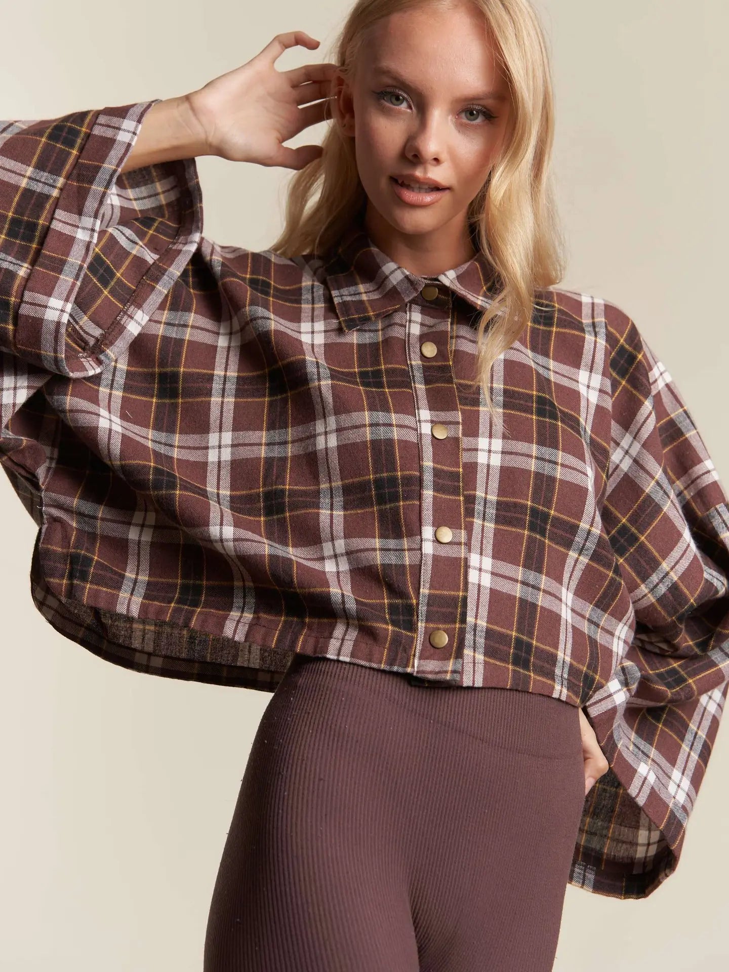 Whit Wide Sleeve Flannel Top