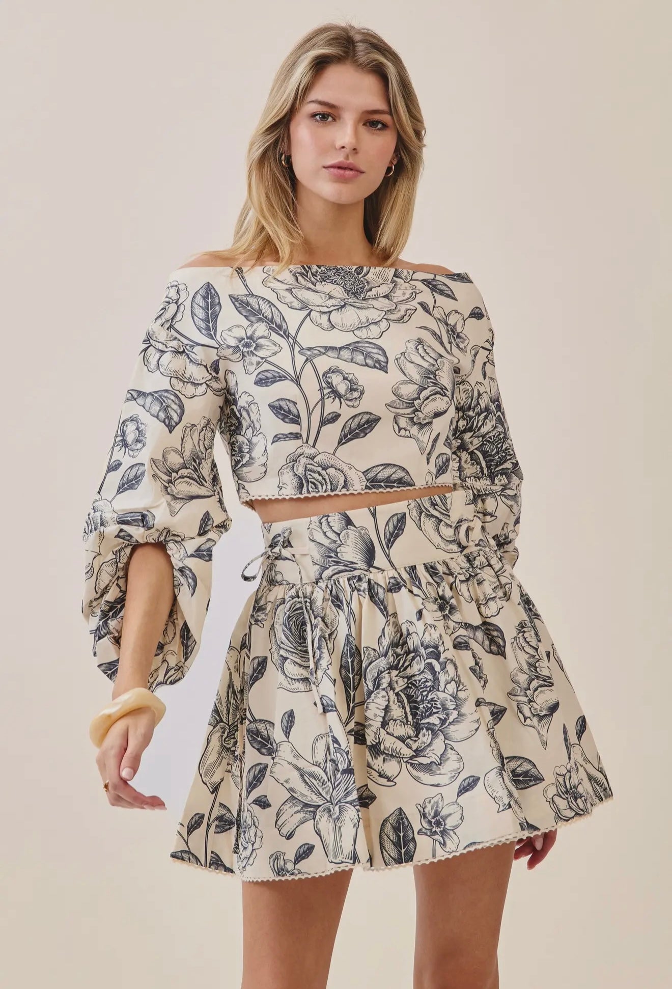 Olsen Floral Set