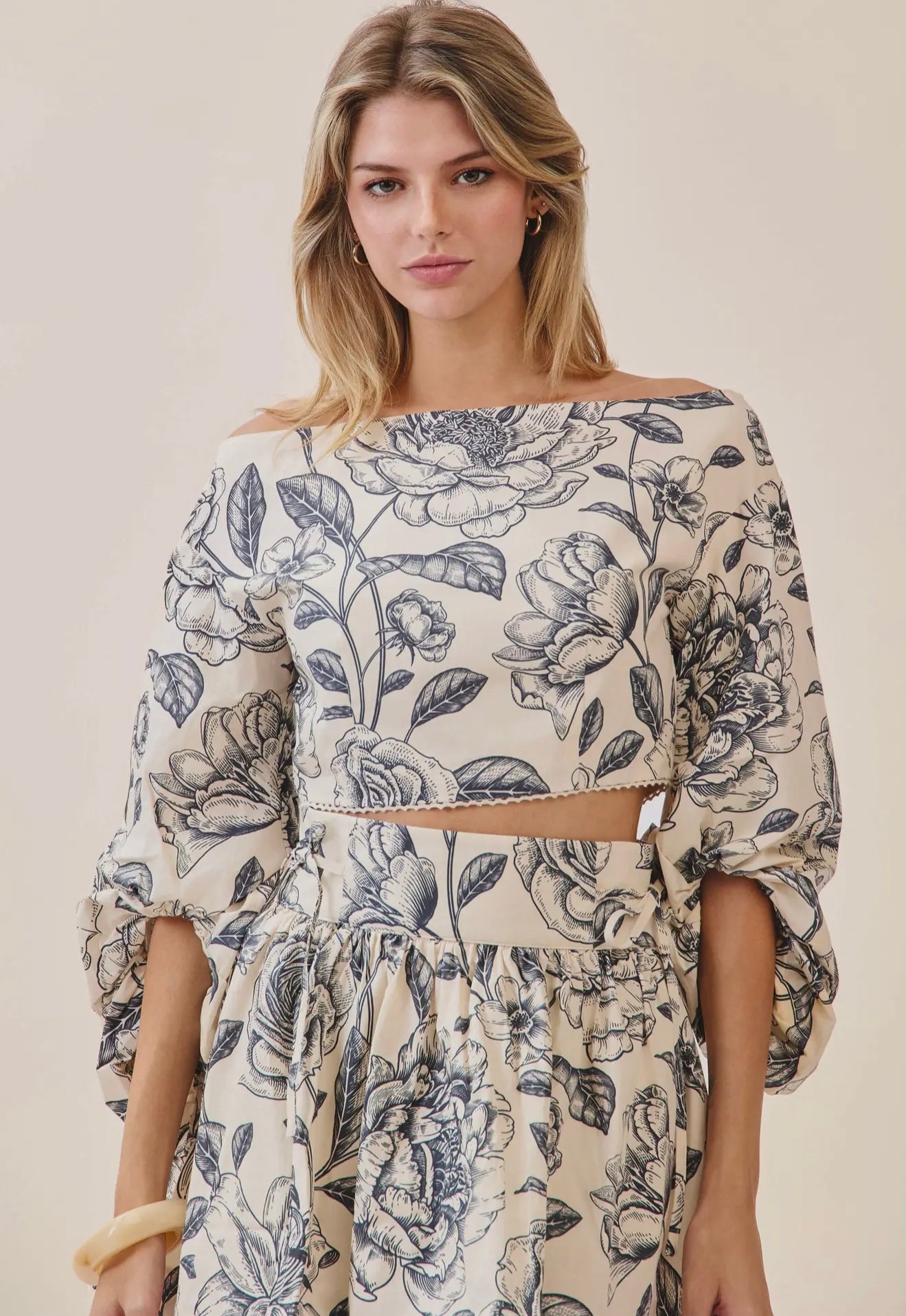 Olsen Floral Set